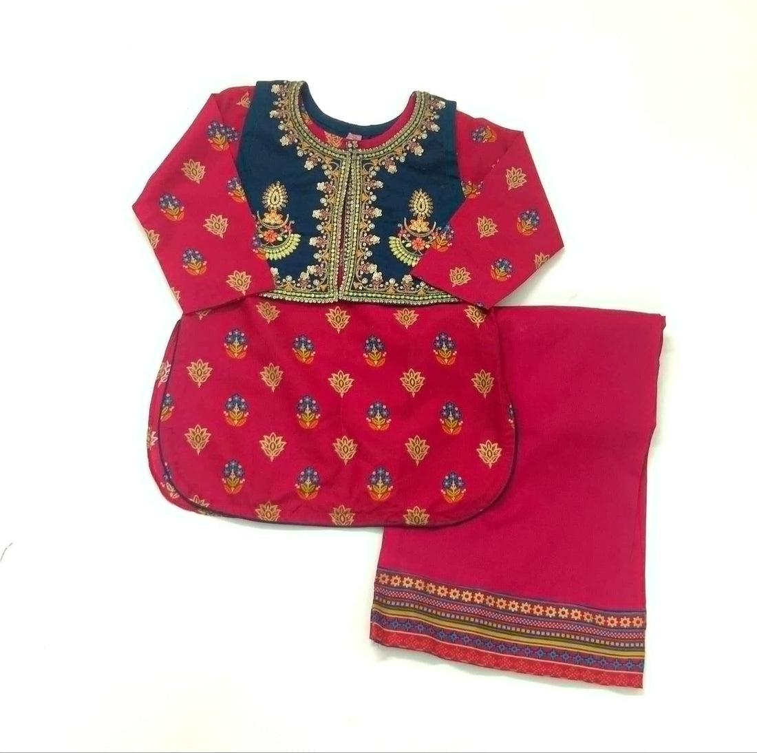 3-Piece Fuchsia Koti Dress – Traditional Festive Wear